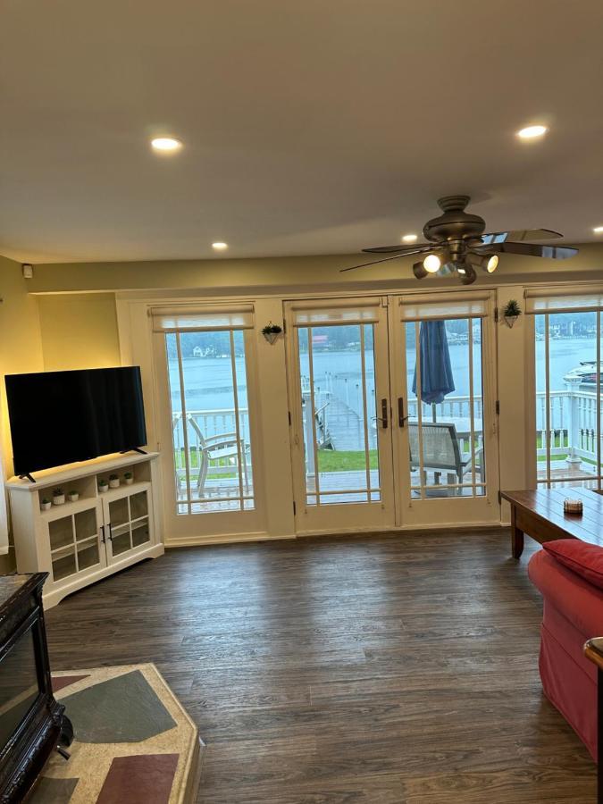 Waterfront Home With Dock Belmont 외부 사진
